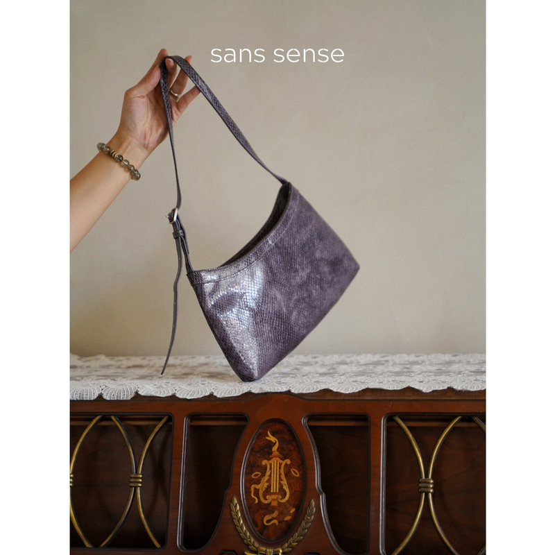 Scaly Mermaid Wave Pattern Snake Print Underarm Crossbody Bag Scaly Mermaid Wave Pattern Snake Print Underarm Crossbody Bag
