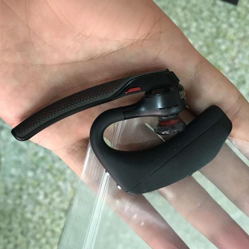 Voyager 5200 Plantronics 5210 Wireless Bluetooth Headset Legend Legend Pro Intelligent Voice Control Noise Reduction Voyager 5200 Plantronics 5210 Wireless Bluetooth Headset Legend Legend Pro Intelligent Voice Control Noise Reduction