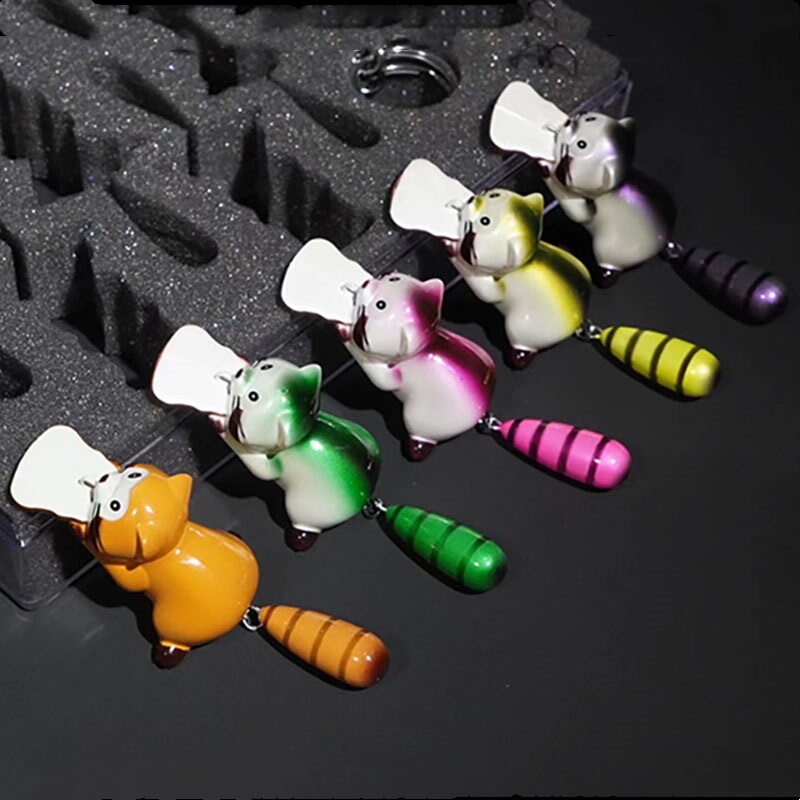 Yexing Tao Gejie Luya Cute Little Raccoon Hard Bait Minnow Fake Bait Keychain Dual-Purpose Fishing Tackle