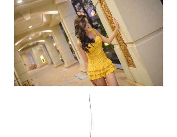 Áo tắm một mảnh hở lưng gợi cảm của Hàn Quốc kỳ nghỉ hè bằng thép góc phẳng nâng đỡ ngực nhỏ hóp lại để khoe vòng một gầy và che bụng một mảnh - Bộ đồ bơi One Piece