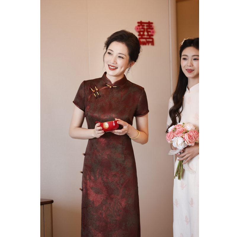 Elegant Mother-Of-The-Bride Cheongsam Dress for 2026 Summer, High-End and Stylish, Suitable for Weddings and Can Be Worn Casually