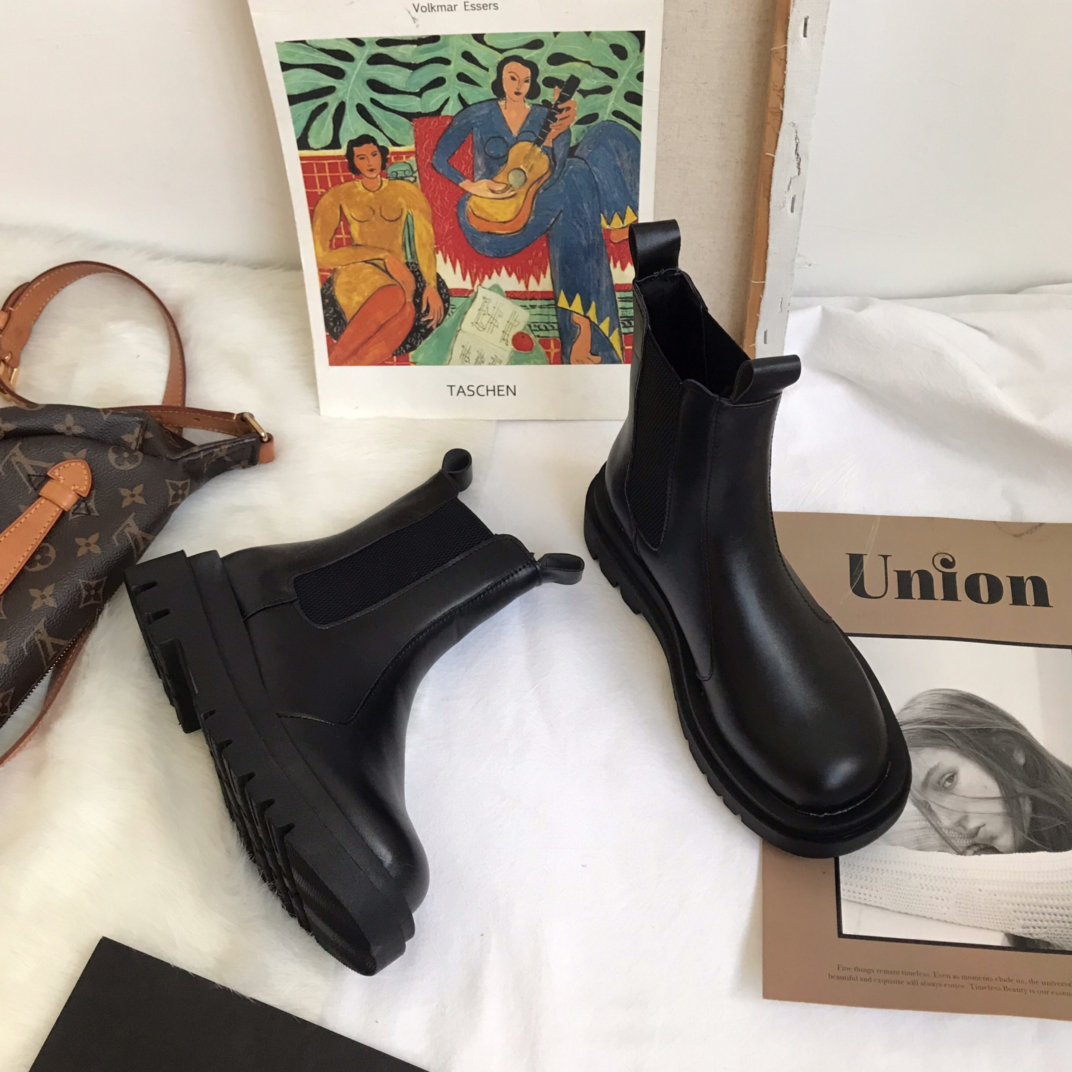 Han Edition in Street Locomotive British Retro Smoker Boots Martin Boots Spring Boots Boots Chelsea Boots