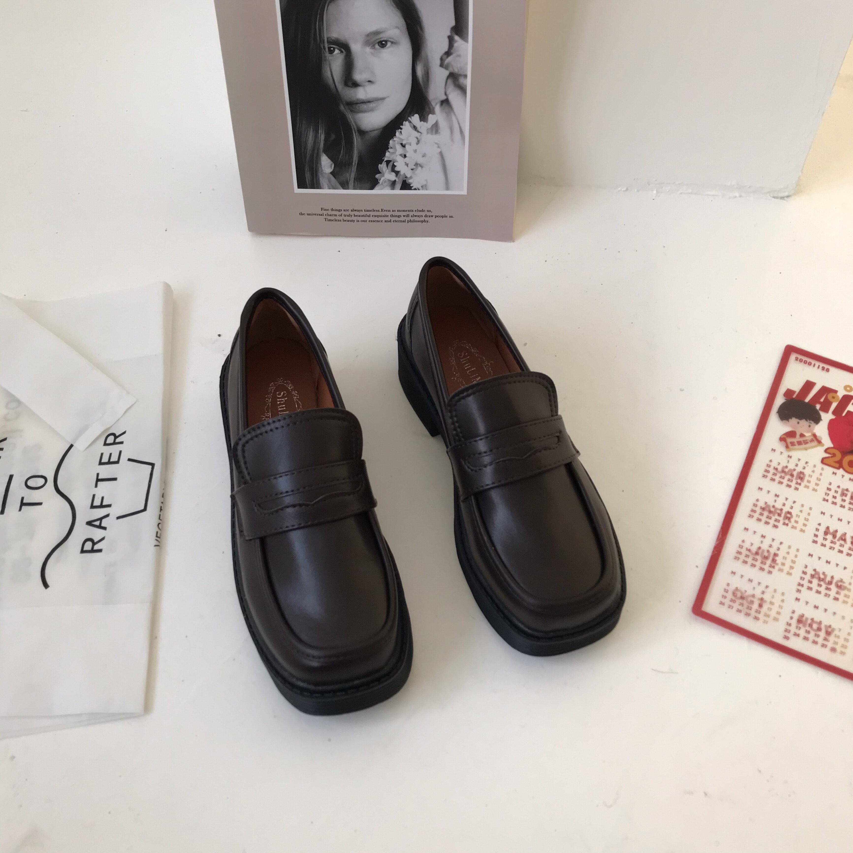 Small sun Home 2022 New thick bottom Inren wind single shoes women shoes Lefu shoes retro small leather shoes chic 100 lap