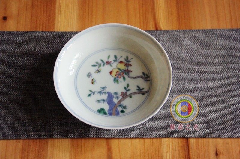 Daming Chenghua Hand-painted Dou Cai Longevity peach stone plate serving plate dim sum plate Chinese tea ceremony
