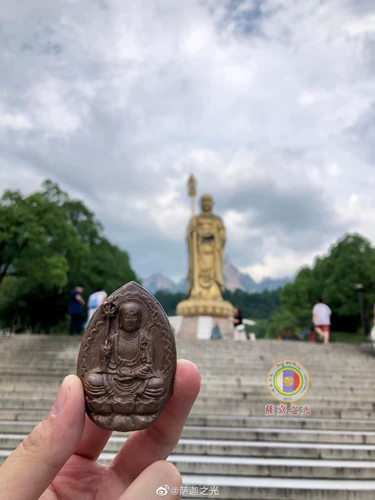 [Помочь вам статуя] 1300 градусов тибетской бодхисаттвы