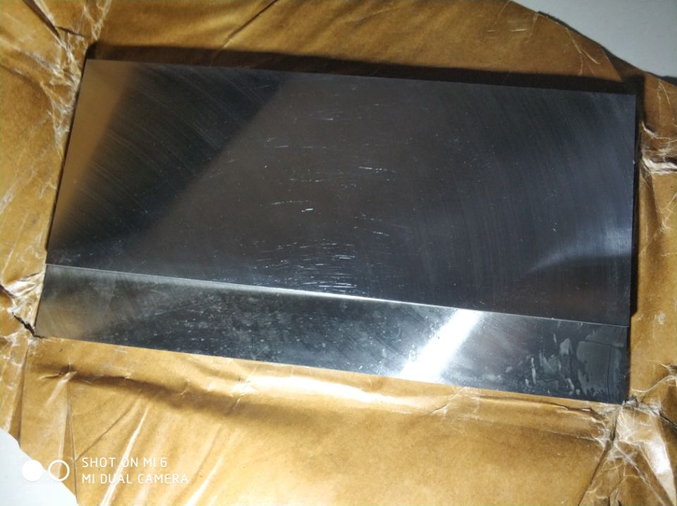 Our company's white steel knife white steel bar thickness 40mm length 300mm white steel car knife front steel blade