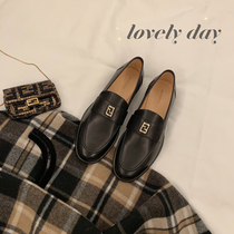 2022 Spring New British Style Thick Sole Shallow Mouth Thick Heel Single Shoes Leather Flat Round Toe Gold Buckle Small Leather Shoes Women