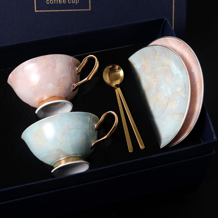 New Pindi Porcelain Small Lavish Coffee Cup Saucepan Ostyle Tea Set Group Upscale English-style Afternoon Tea Lovers' Cup Wedding