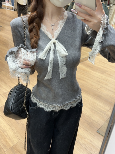 Gentle Style V-Neck Lace Knit Base Shirt for Women, 2026 Spring, Stunning Chic Inner Layer Top, High-End Sweater