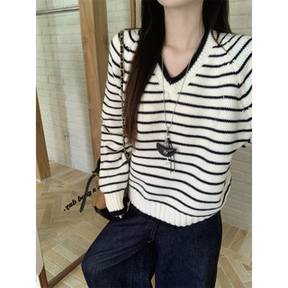 Japanese-Style Lazy V-Neck Knit Sweater for Women, Autumn and Winter Soft and Cozy Sweater ins High-End Color-Block Striped Base Shirt