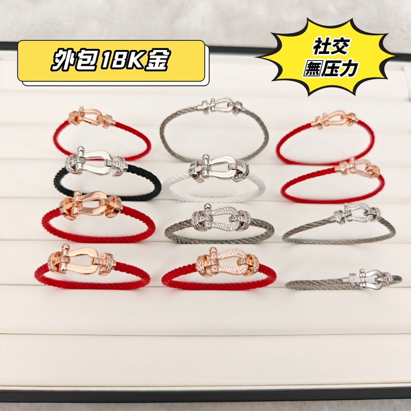 18K Gold-Plated Horseshoe Buckle Steel Wire Red Rope Bracelet for Women, Good Luck Charm for the Year of Birth, Valentine's Day Gift for Couples, Birthday Present