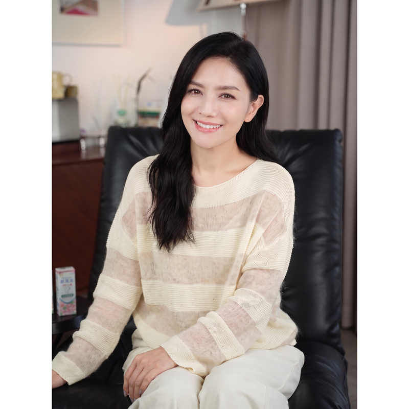 Hu Ke's Boutique Ziyilife Gentle and Slimming Design with Subtle Shimmering Stripes Knit Sweater Mohair Wool Sweater