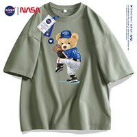 Оливково-зеленый