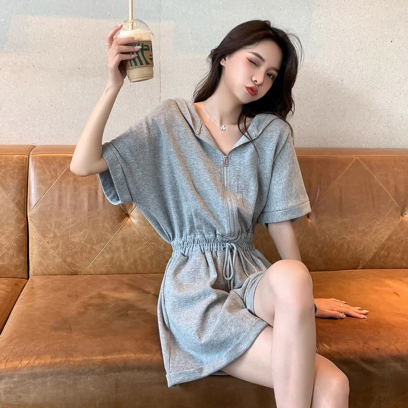 Summer French Style New Jumpsuit for Women, Hong Kong Style Casual Elegant High-Waisted Slimming Hooded Jumpsuit Shorts Set