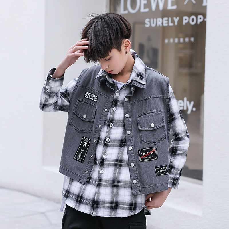 Chàng trai giả hai áo sơ mi áo khoác mùa xuân rơi 2020 mới cỡ trung boy đẹp trai denim áo tuổi teen hàng đầu.