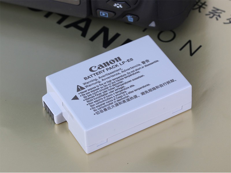 相機電池佳能EOS 700D 600D 650D 550D X4 X5 X6i單反相機LC-E8C原裝電池