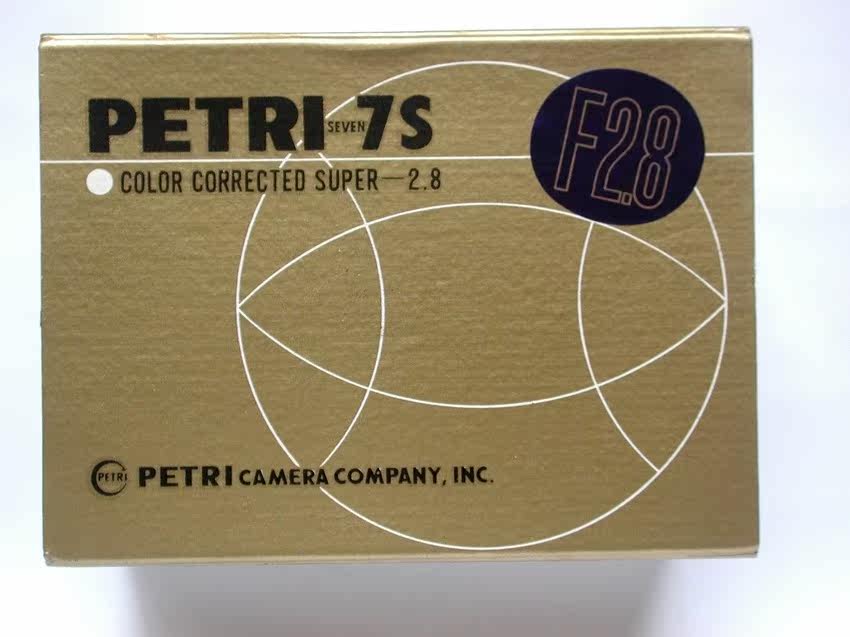 Japan's Baili Petri 7S sideshaft camera full package in colour good 