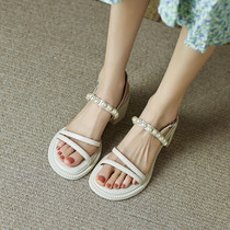 Big Code Fairy Wind Genuine Leather Sandals Female small crowdDesign pearl method Shaped Cingulate with Heel Heels High Heels