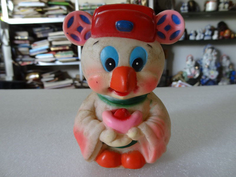 Antique Collection 60's old rubber toy with sound - Taobao