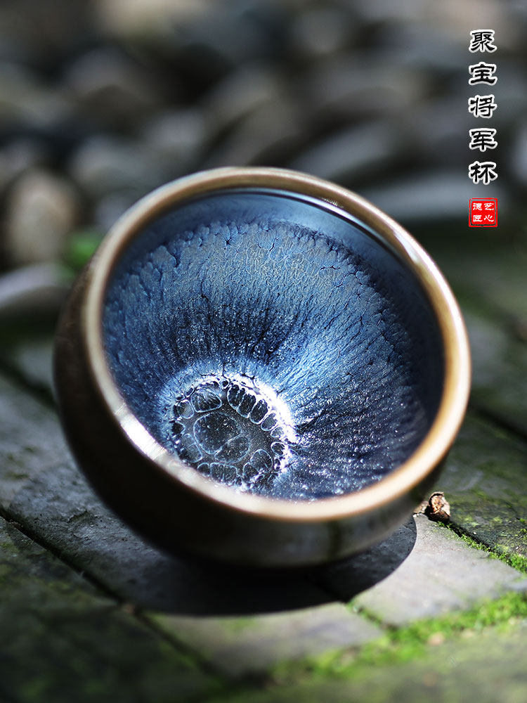 Здание 正宗建阳建盏纯手工主人茶杯大号陶瓷茶具原矿釉铁胎可养油滴茶盏 Здание 正宗建阳建盏纯手工主人茶杯大号陶瓷茶具原矿釉铁胎可养油滴茶盏