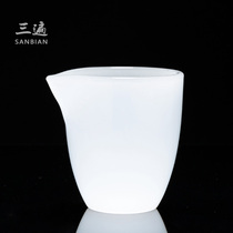 Three times white jade porcelain fair cup Ceramic large thickened heat-resistant glass tea separator Tea Sea Glass Gongfu Tea set