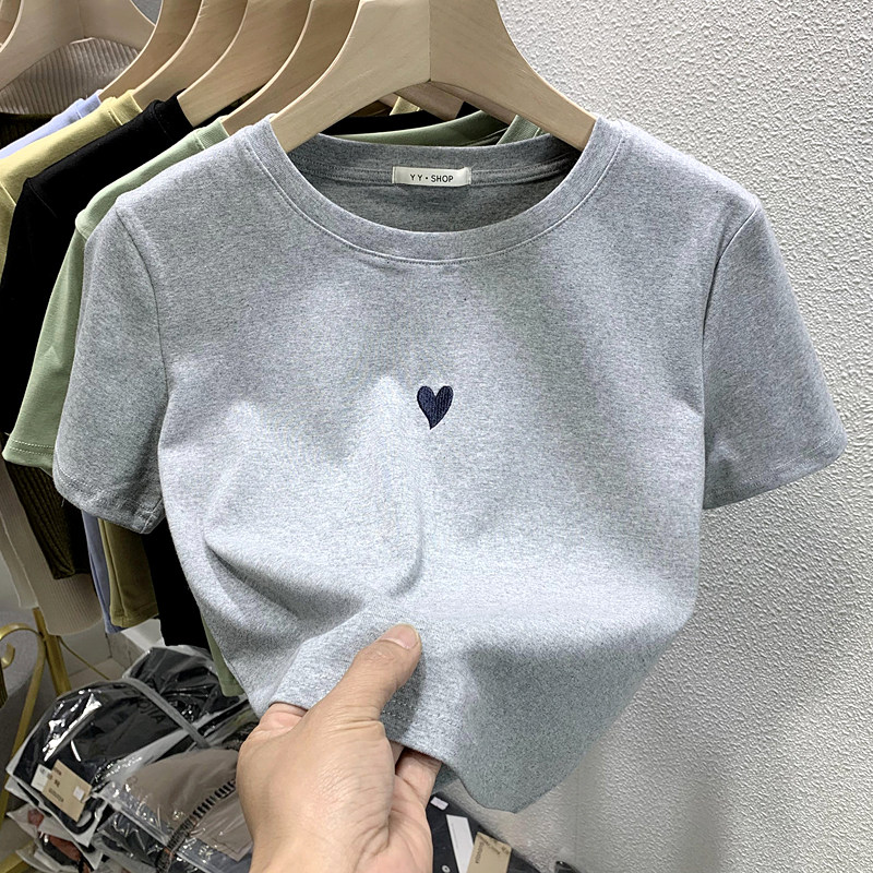 T-shirt woman short sleeve 2022 Spring summer new embroidery design feeling small crowdwear with undershirt short and don't make a blouse