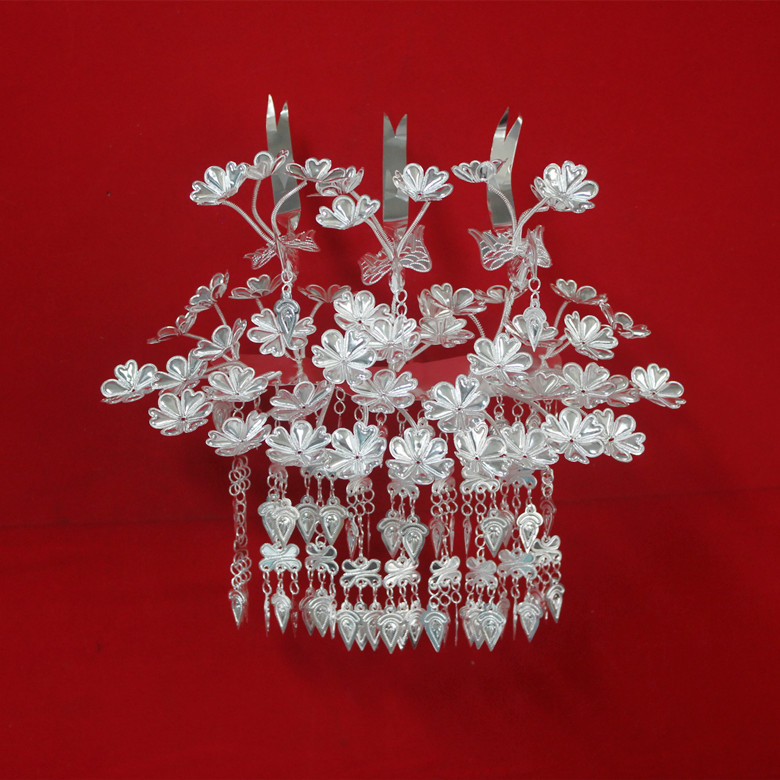 Hmong silver hat silver collar headdress Hmong new three birds multi-flower long string head pin