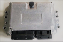 Vehicle controller Intelligent driving chassis controller Multi-function controller Simulink programming interface