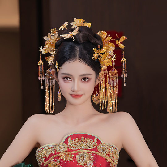 新娘中式秀禾服金色头饰花朵流苏发簪古典蜻蜓新款龙凤褂结婚发饰