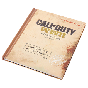 【中商原版】使命召唤 二战 战地手册 英文原版 Call of Duty WWII Field Manual Micky Neilson Insight Editions