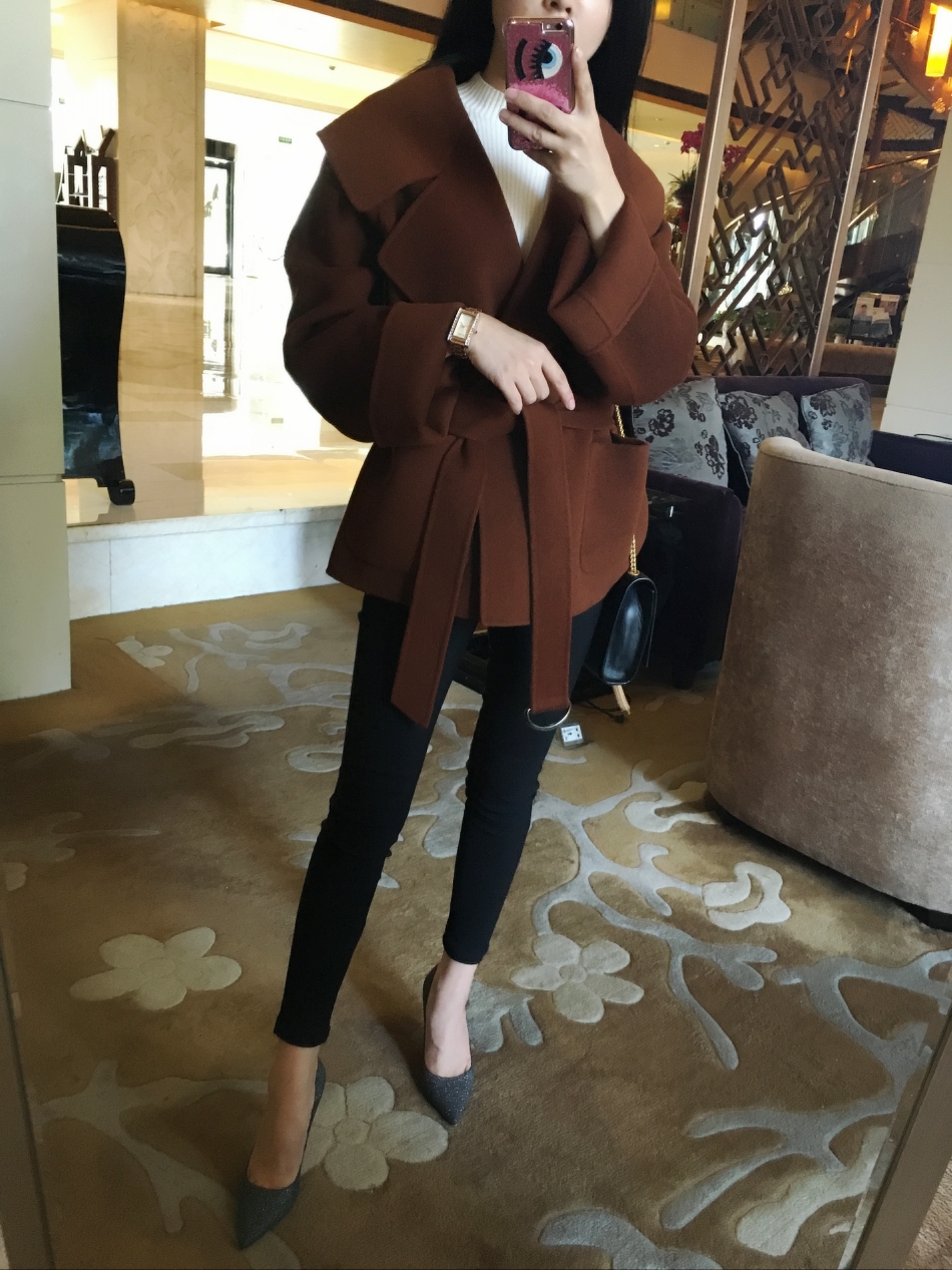 Ngành công nghiệp áo là rất tinh vi, và phong cách mùa xuân trắng phong phú đầu! ~ Ngắn len nhỏ đôi phải đối mặt với áo cashmere áo phao nữ dáng dài hàn quốc