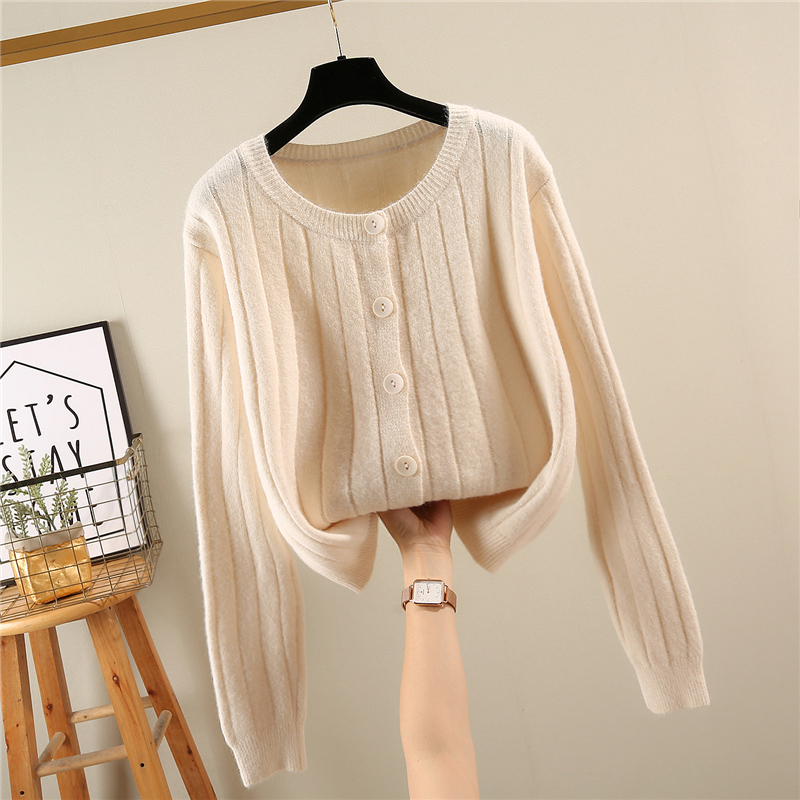 Off White2020 new pattern Sweater female Cardigan easy Solid color like a breath of fresh air Lazy wind Long sleeve sweater loose coat female Spring and Autumn