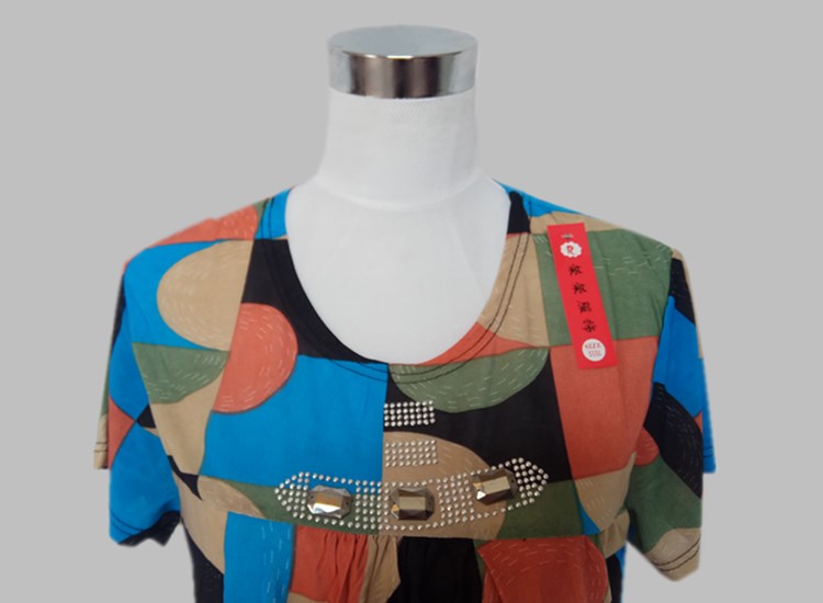 Phụ nữ trung niên của mùa hè ngắn tay T-Shirt lỏng kích thước lớn đáy áo phần mỏng tuổi nửa tay áo sơ mi mẹ ăn mặc mẫu váy liền cho tuổi 40
