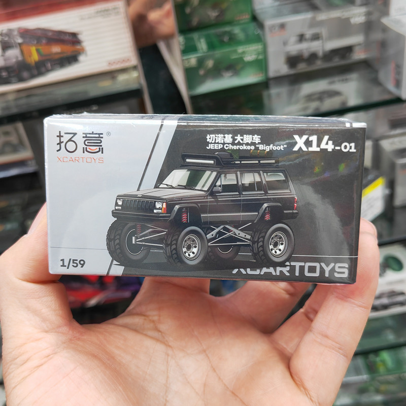 Tuoyi 1:64 Jeep Cherokee Large-Scale Off-Road Miniature Alloy Car Model Metal Vehicle Tuoyi 1:64 Jeep Cherokee Large-Scale Off-Road Miniature Alloy Car Model Metal Vehicle