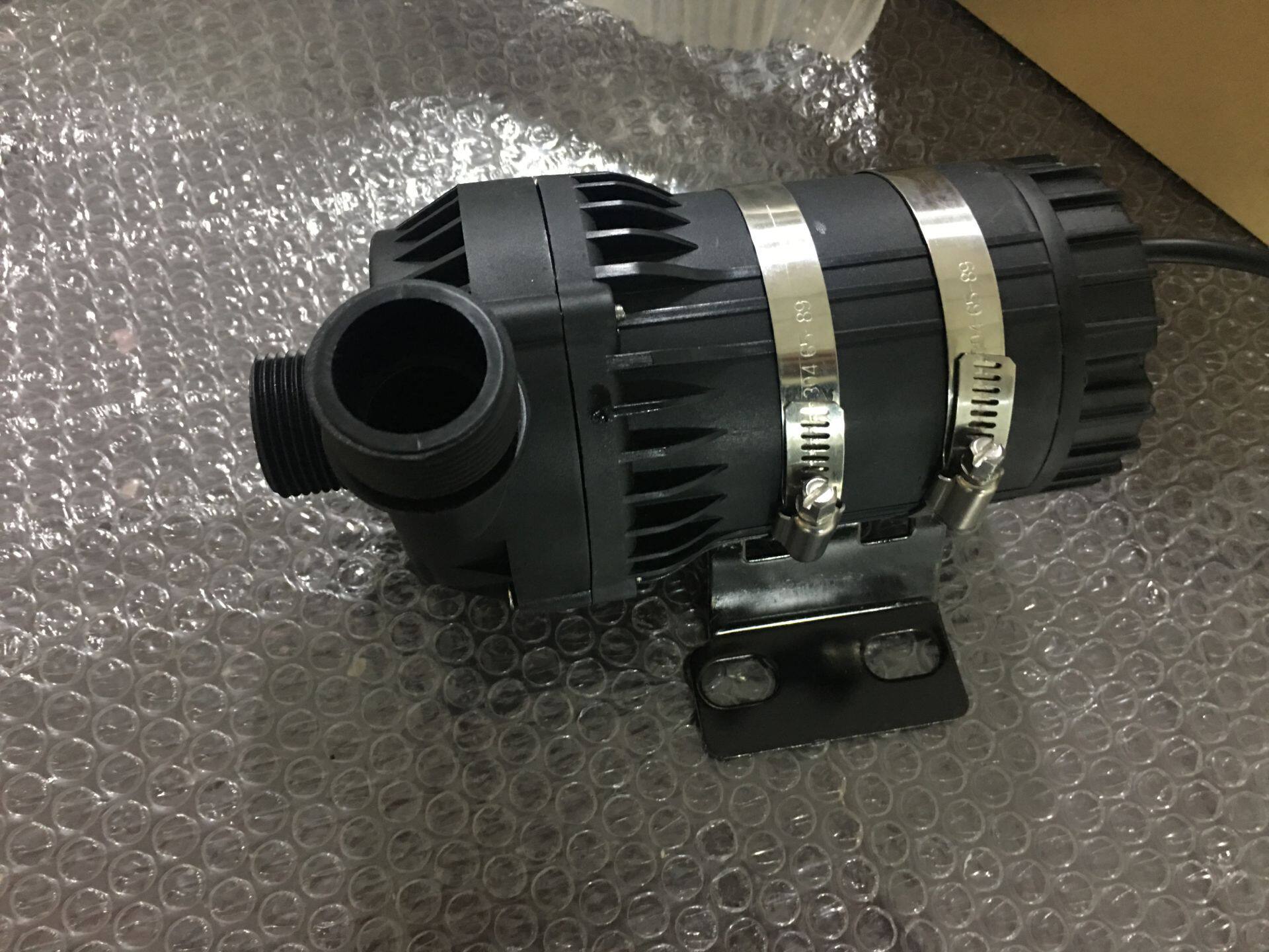 Low-noise high-power brushless DC pump DC80E-24110S 24 V 120 W threaded opening 4600 l