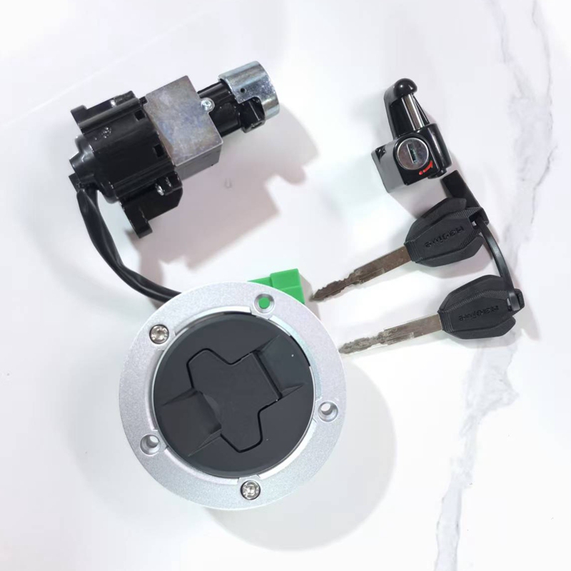 Suitable for Hj300-3A Lock Set Tr300 Electric Door Lock with Chip, Full Car Lock, Direction Lock, Power Switch, Key Blank