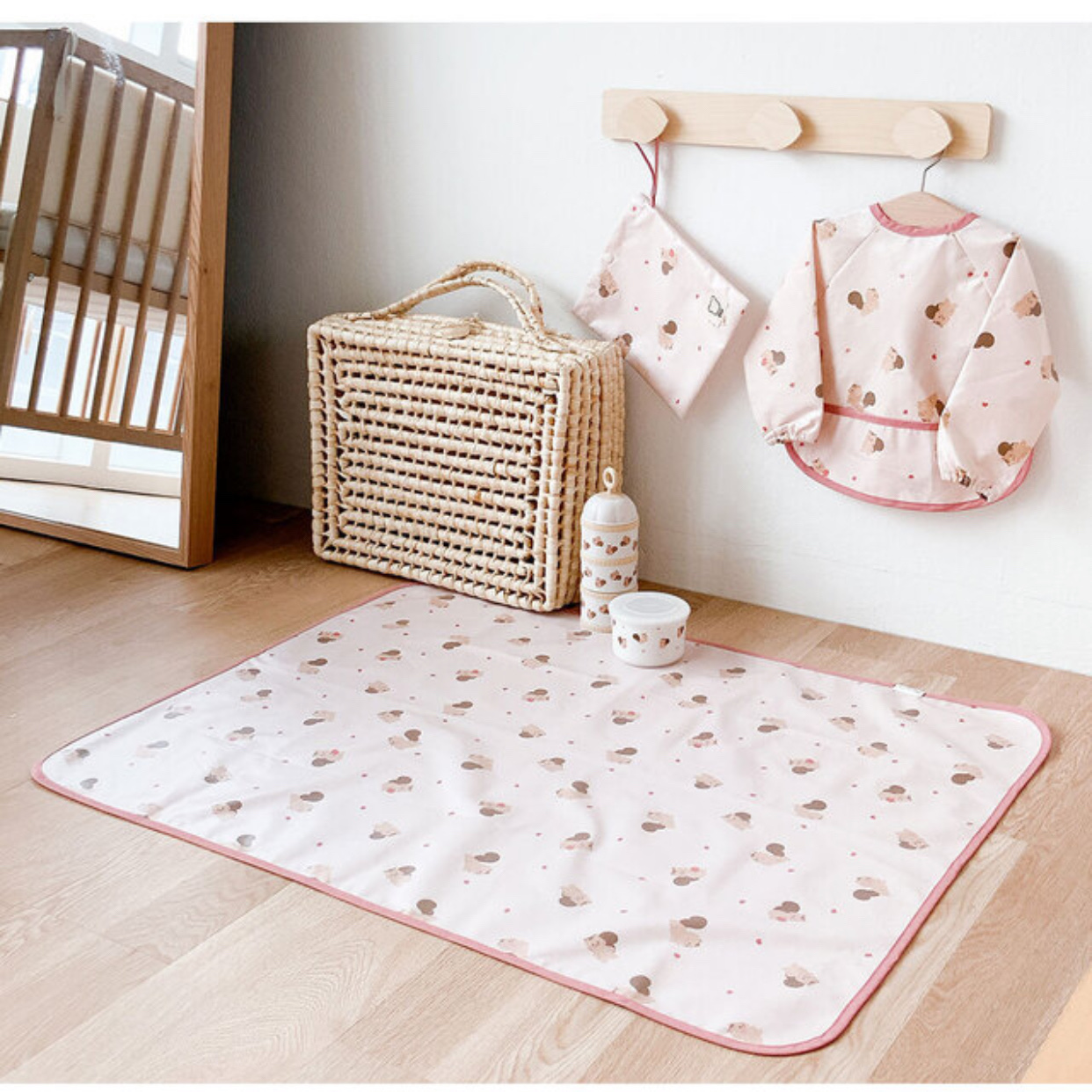 INS Han Cherry Baby Diabeted Pass Baby Waterproof Breathable Waterproof Mattress Overnight Urine Mat