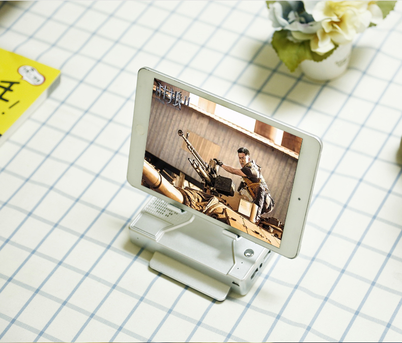 Sáng tạo đa chức năng sạc kho báu triple với đứng Bluetooth stereo điện thoại di động tablet phổ xách tay điện thoại di động - Ngân hàng điện thoại di động sạc dự phòng sạc nhanh