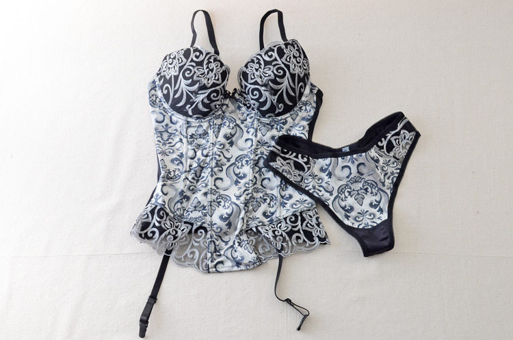 Corset amincissant ANNZLEY luxueux - Ref 690543 Image 5