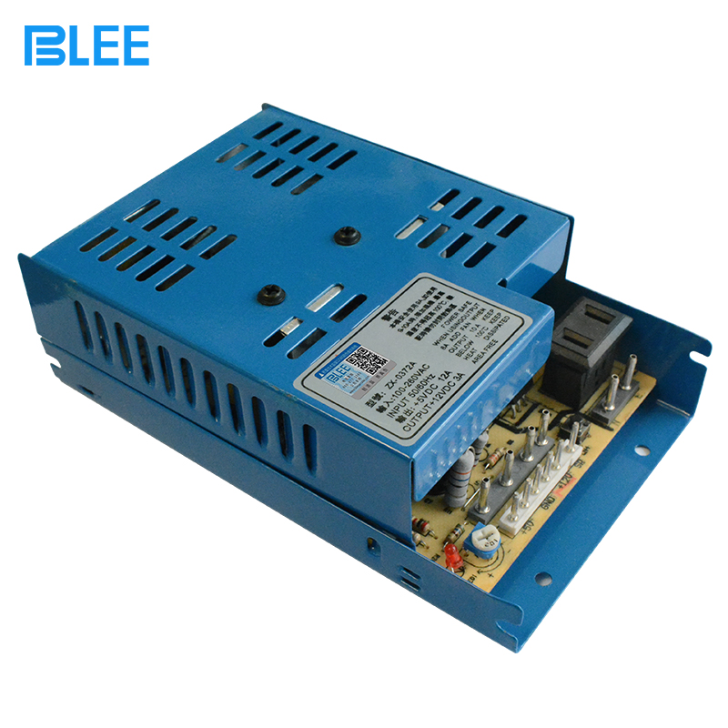 Game console Black Mari action Power clapping Leak 220V 220V 12V 5V 5V 9A Double platoon plug increasing power supply