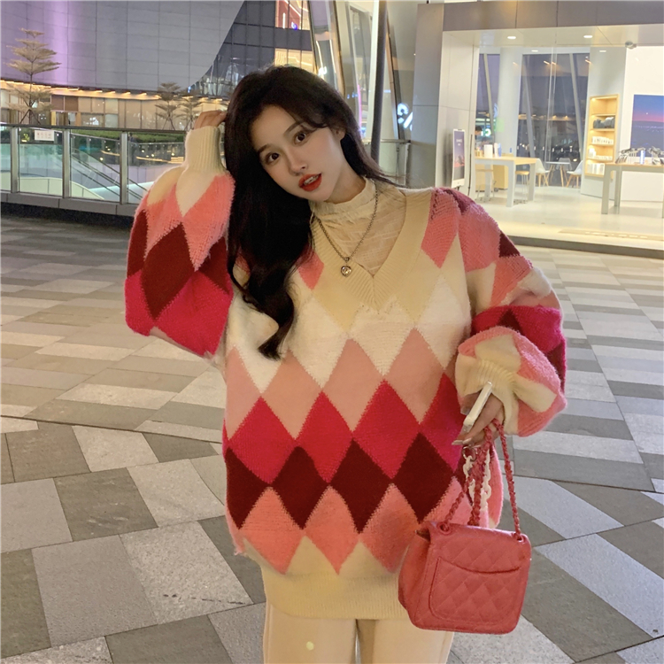 Pregnant women's online red pregnancy sweater 2021 The new suit autumn and winter in the undershirt Winter blouse Women's medium long version