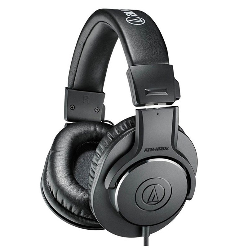 Audio Technica Iron Triangle ATH-M20X recording live singing