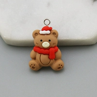 Рождественский сидящий медведь с гвоздями