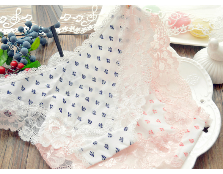 Slip jeunesse sexy en soie Ice - Ref 642262 Image 10