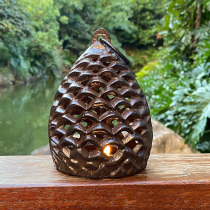 Cast Iron Pine Nuts Creative Retro Home Putting Owl Candlesticks Living-room Plant Tabletop Pendulum with large number of handiwork