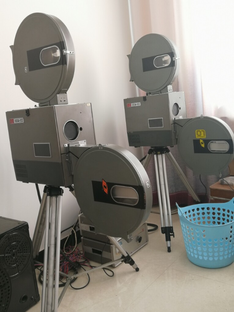 35MM Jinggangshan 103A-X2 film machine 35MM negative film machine projector 35M new M film machine special