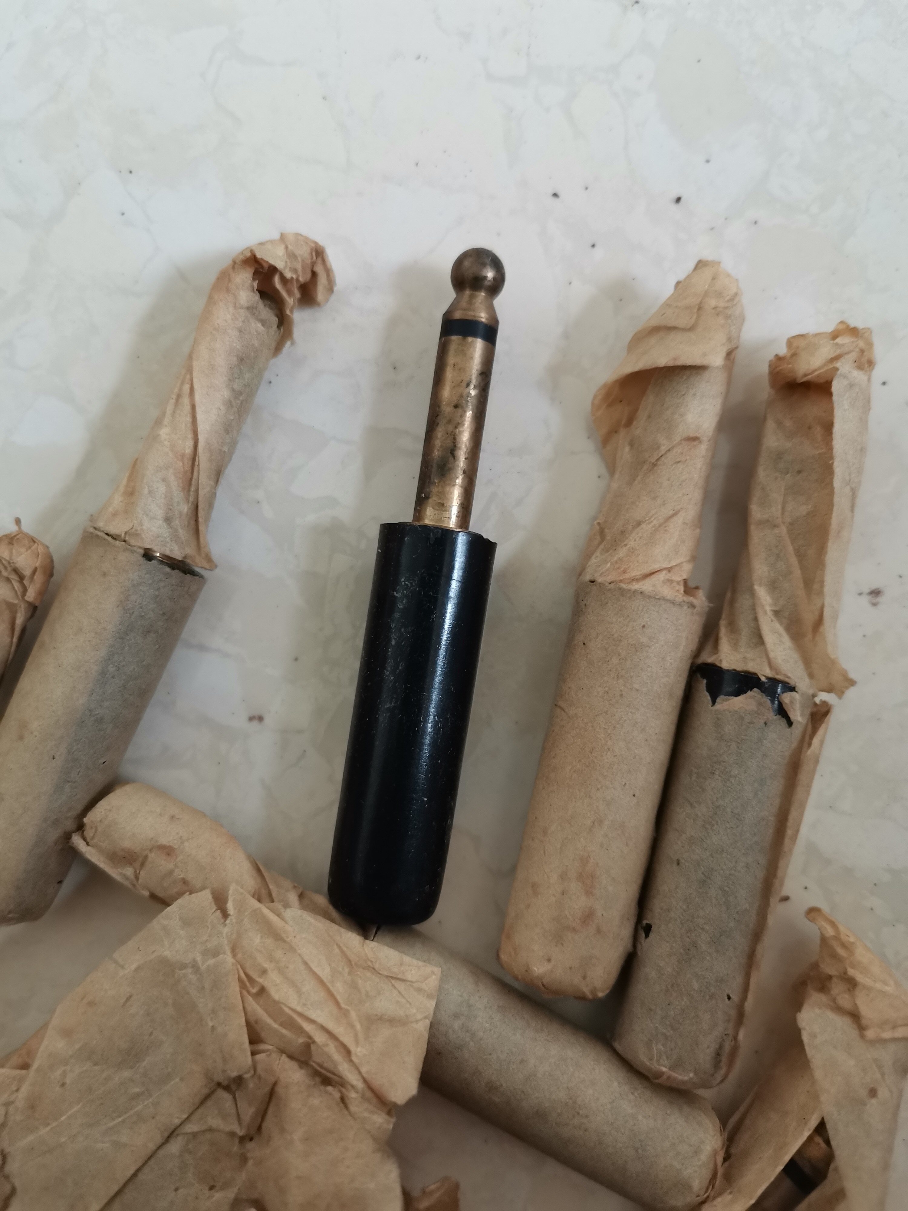 Movie machine speaker plug all copper old goods extra heavy