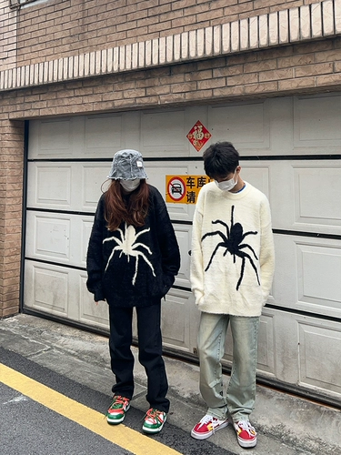 Оригинальный демисезонный трикотажный свитер подходит для мужчин и женщин для отдыха для влюбленных, оверсайз, высокий воротник