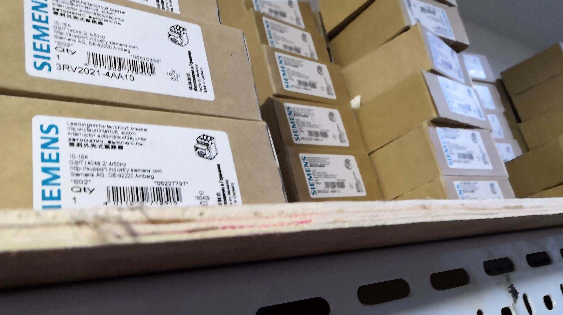 Siemens motor protection breaker 3RV2021-4DA15 3RV20214DA15 Request for quotation