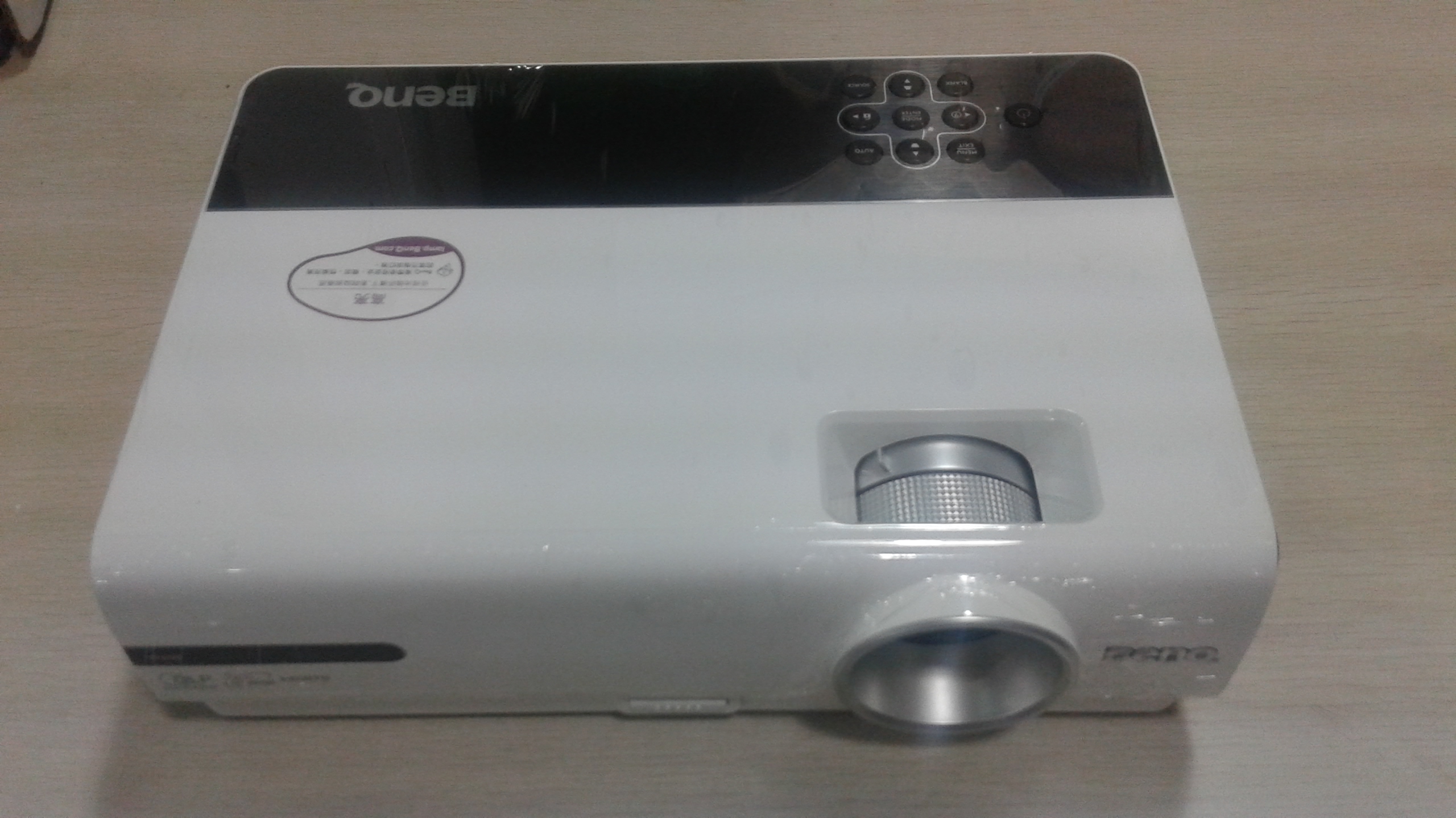 [Lily Digital] Máy chiếu BenQ / BENQ W600 720P Máy chiếu màn hình HD tại nhà - Máy chiếu máy chiếu led